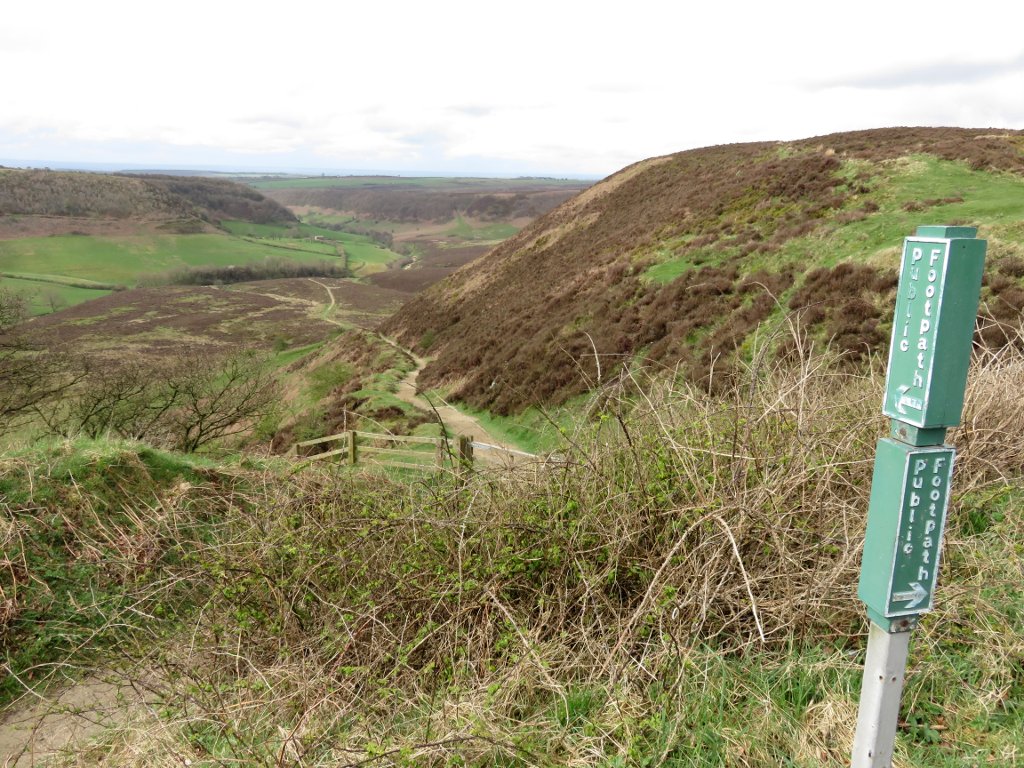 footpath into the hole of horcum