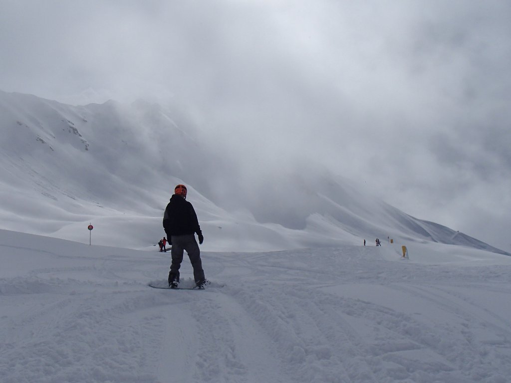 low vis, a hint of sunshine, and lots of powder