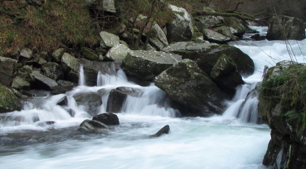 end of the Lyn gorge